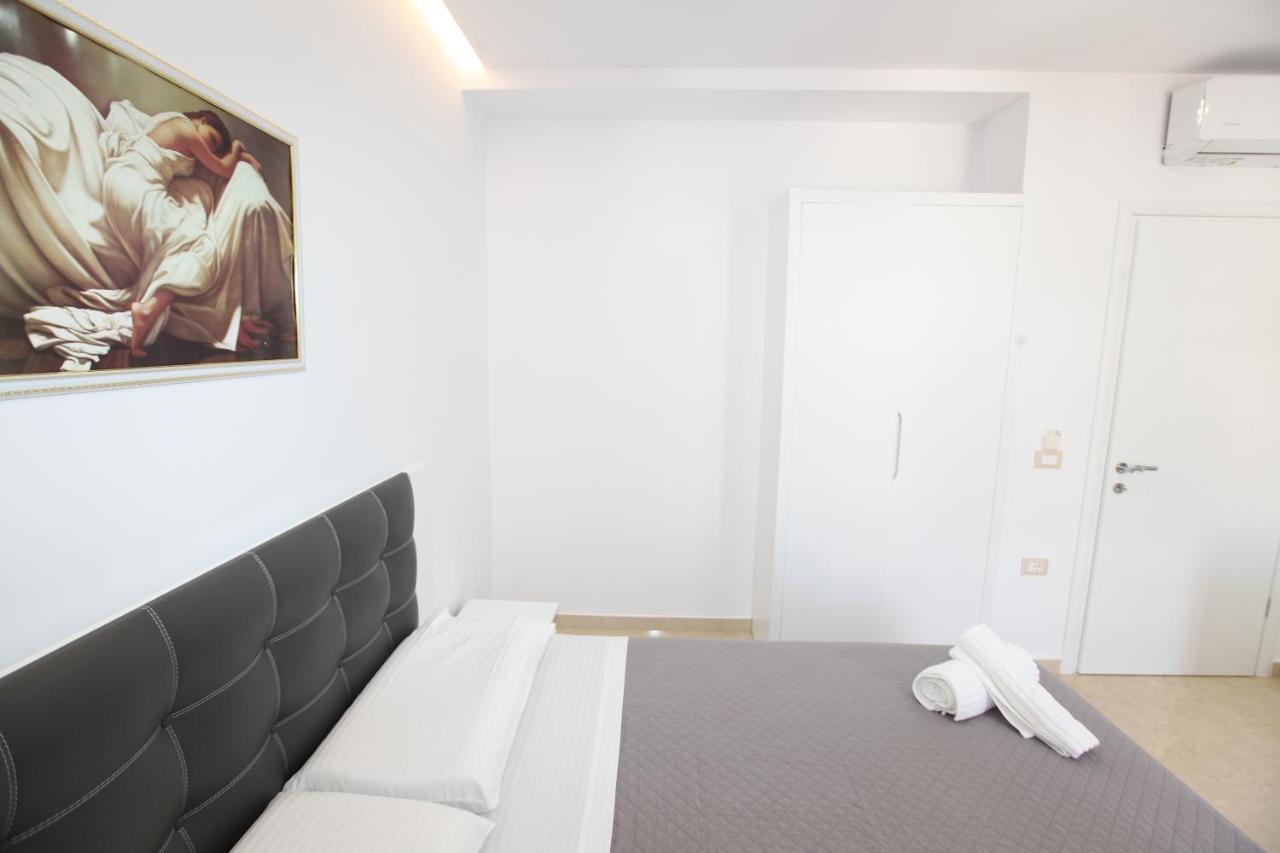 Nika Hotel Sarandë Exteriér fotografie