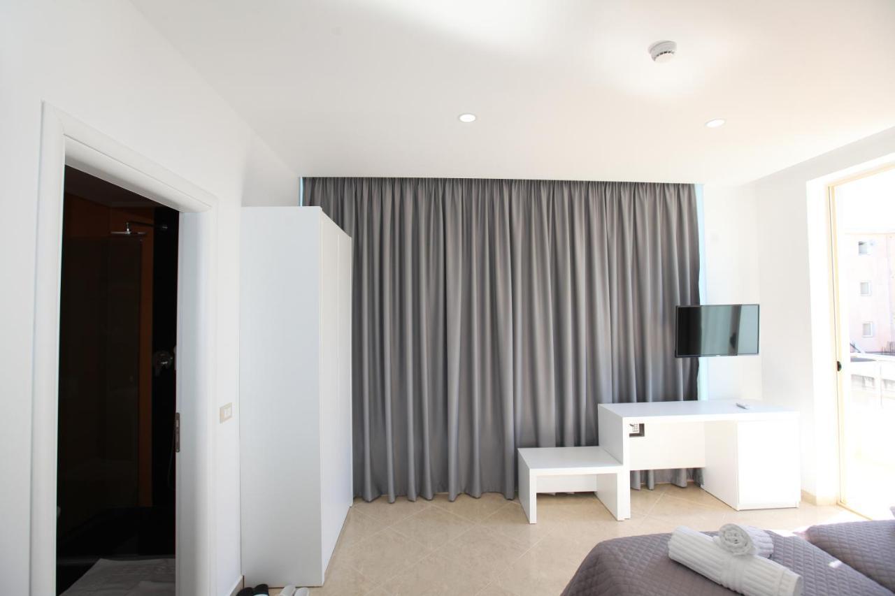 Nika Hotel Sarandë Exteriér fotografie