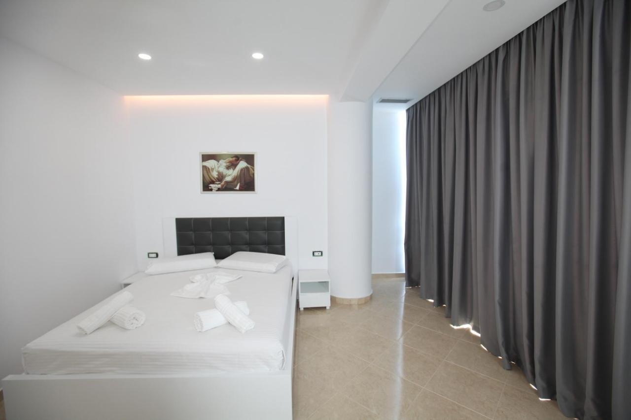 Nika Hotel Sarandë Exteriér fotografie