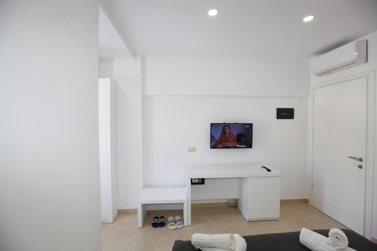 Nika Hotel Sarandë Exteriér fotografie
