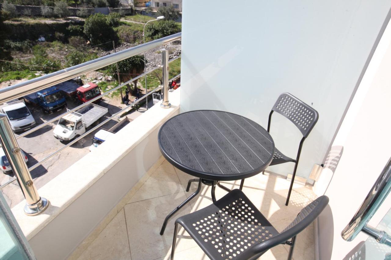 Nika Hotel Sarandë Exteriér fotografie